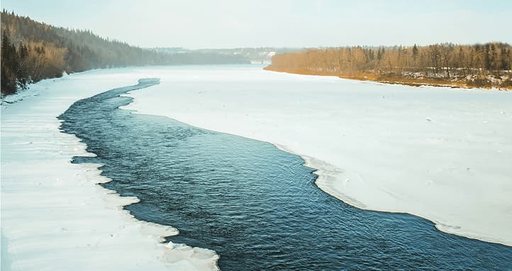 Edmonton in winter along the North Saskatchewan River